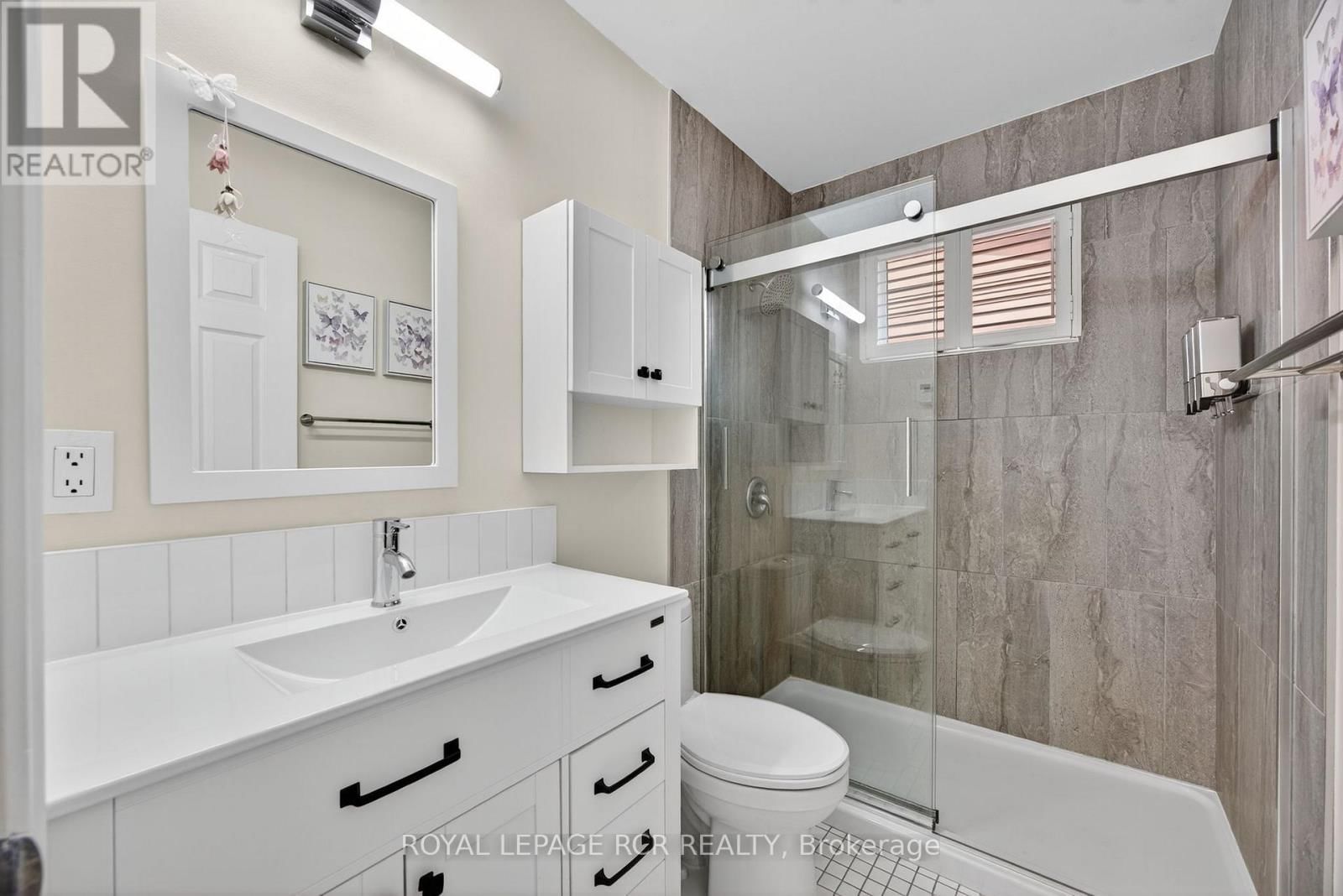 108 GREEN BRIAR ROAD Image 32