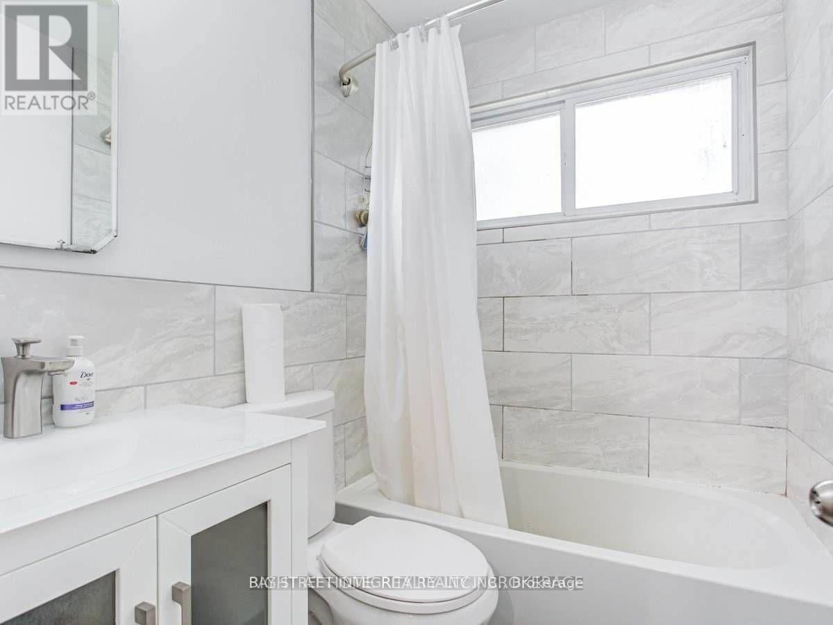 389 BECKER ROAD Image 9