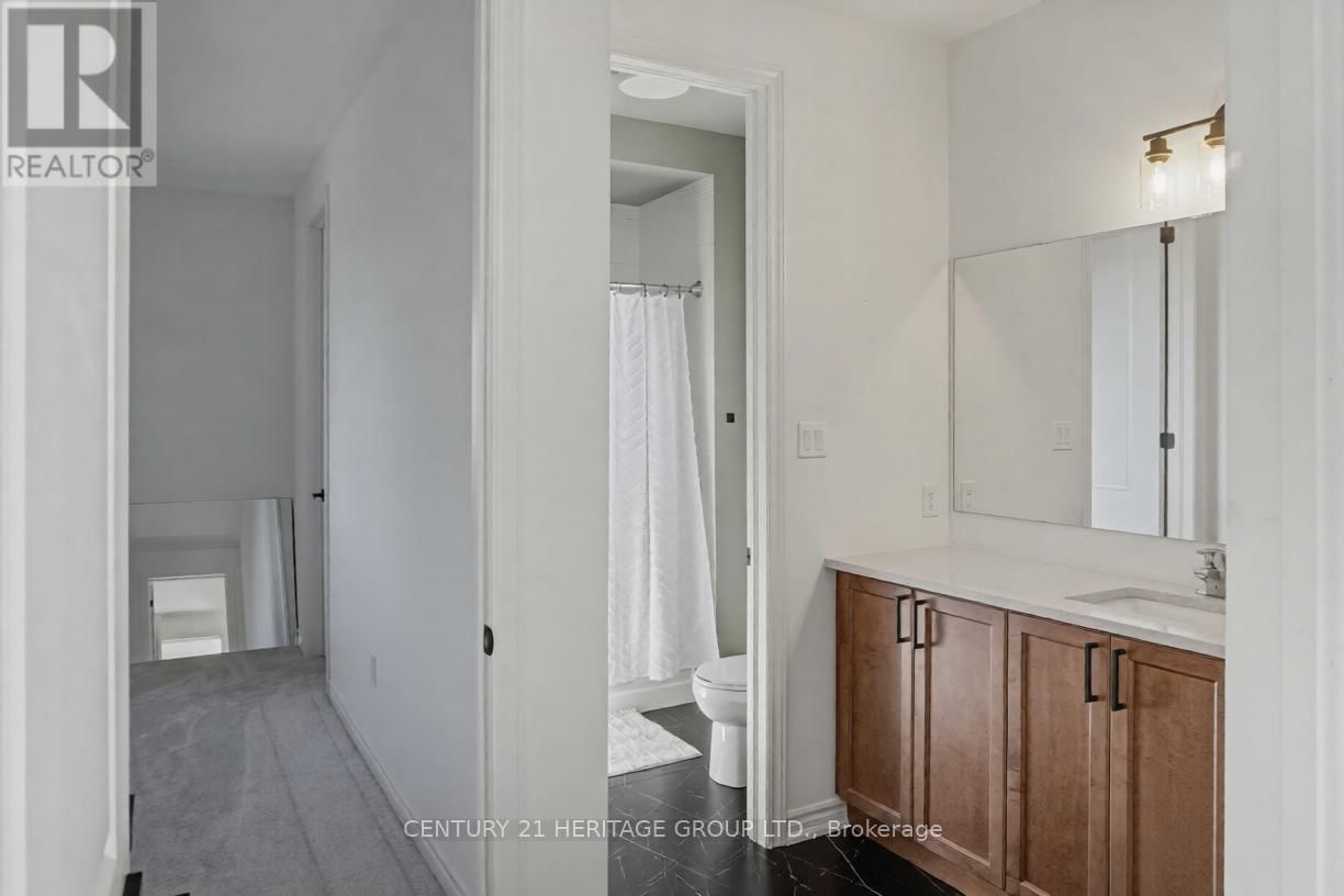 27 ORCHID CRESCENT Image 25