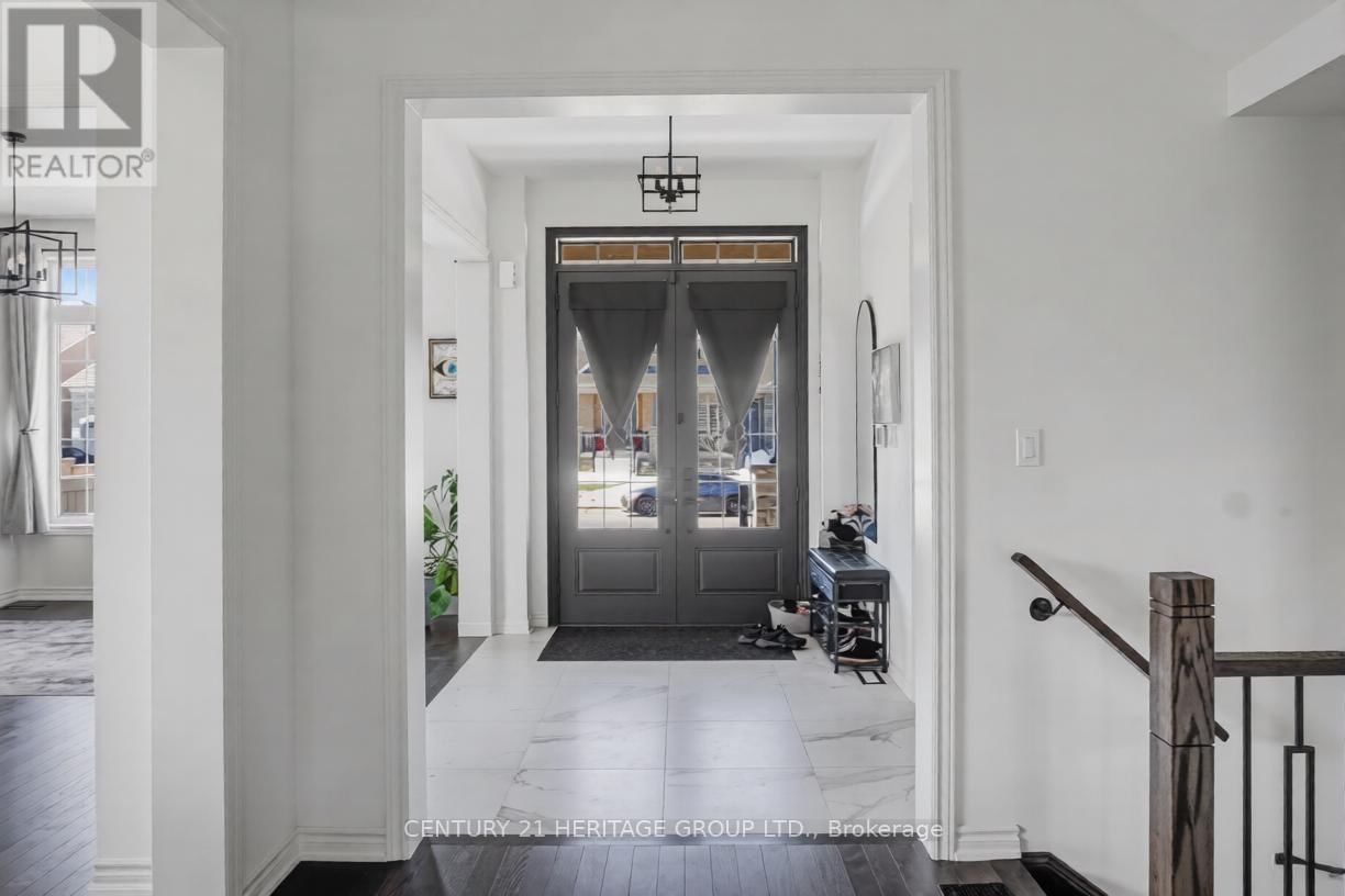 27 ORCHID CRESCENT Image 3