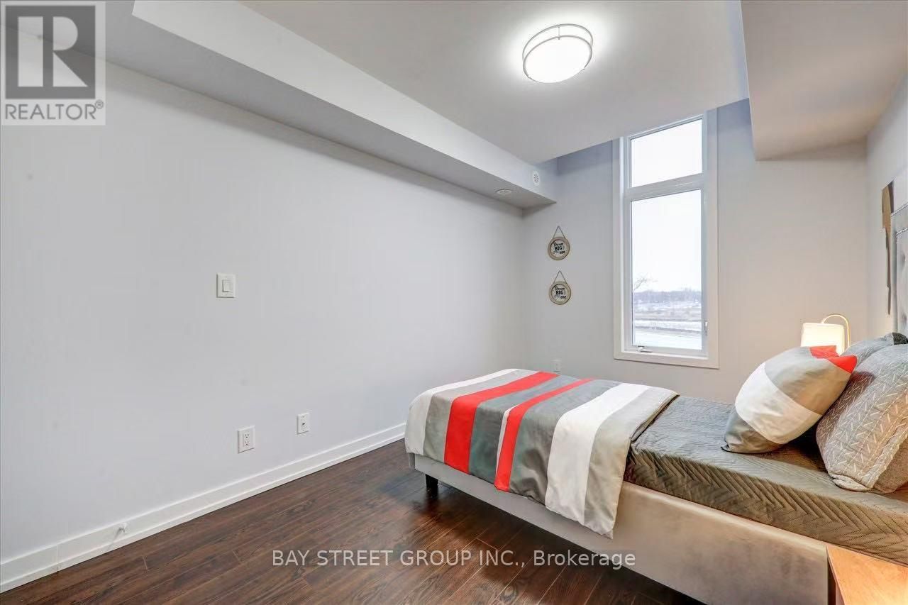 311 - 20 DUNSHEATH WAY Image 13