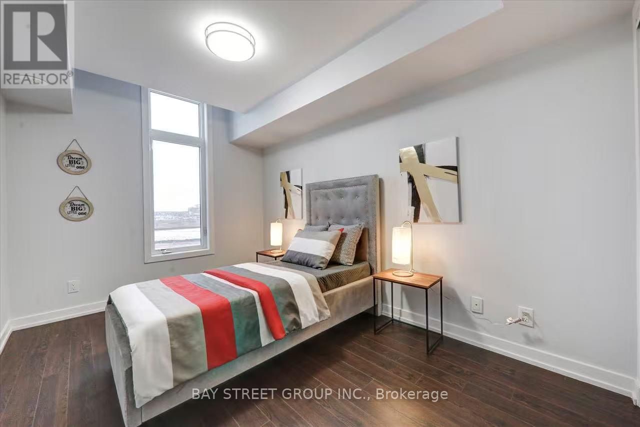 311 - 20 DUNSHEATH WAY Image 14