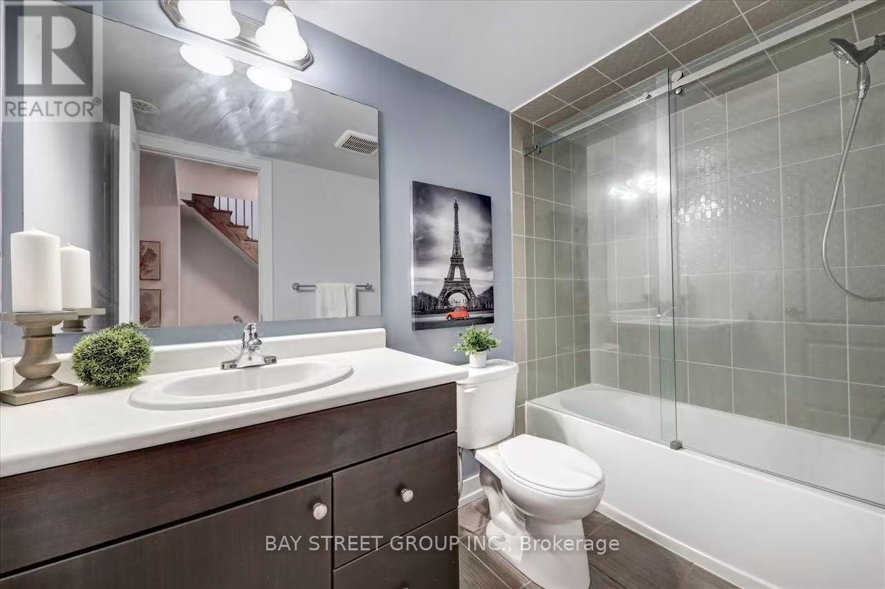 311 - 20 DUNSHEATH WAY Image 18