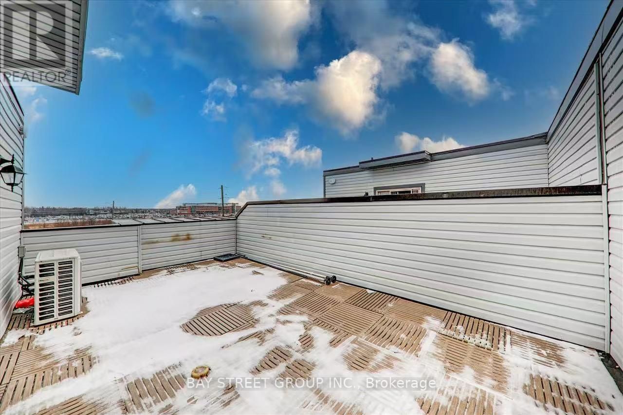 311 - 20 DUNSHEATH WAY Image 23