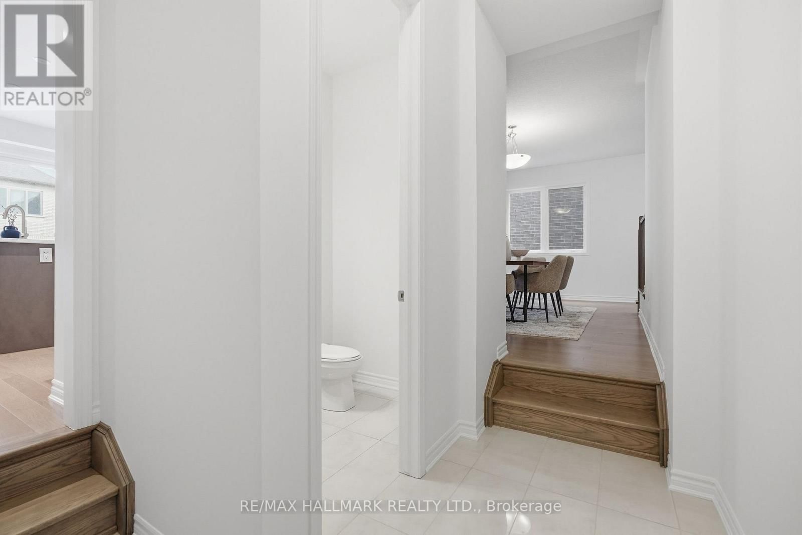 610 NEWLOVE STREET Image 19