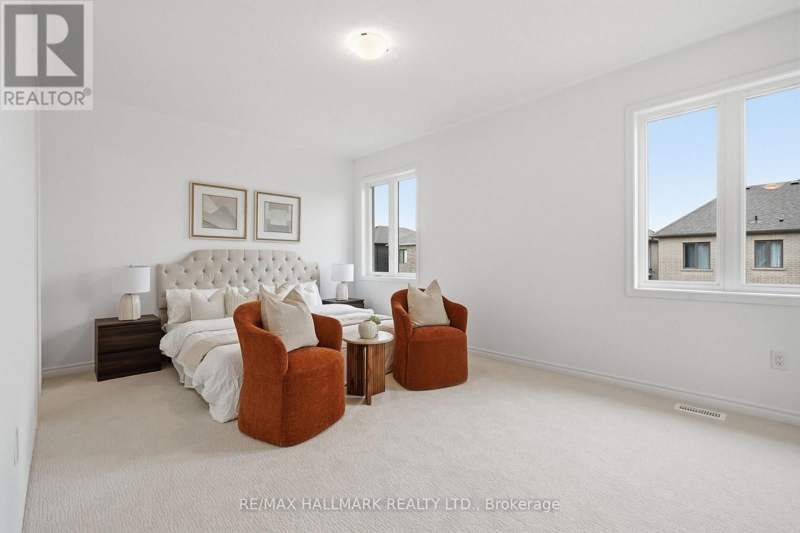 610 NEWLOVE STREET Image 37