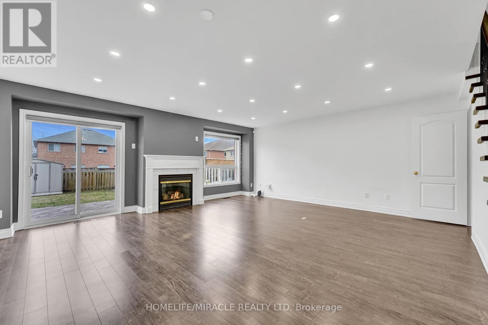 11 ALANNO WAY Image 16