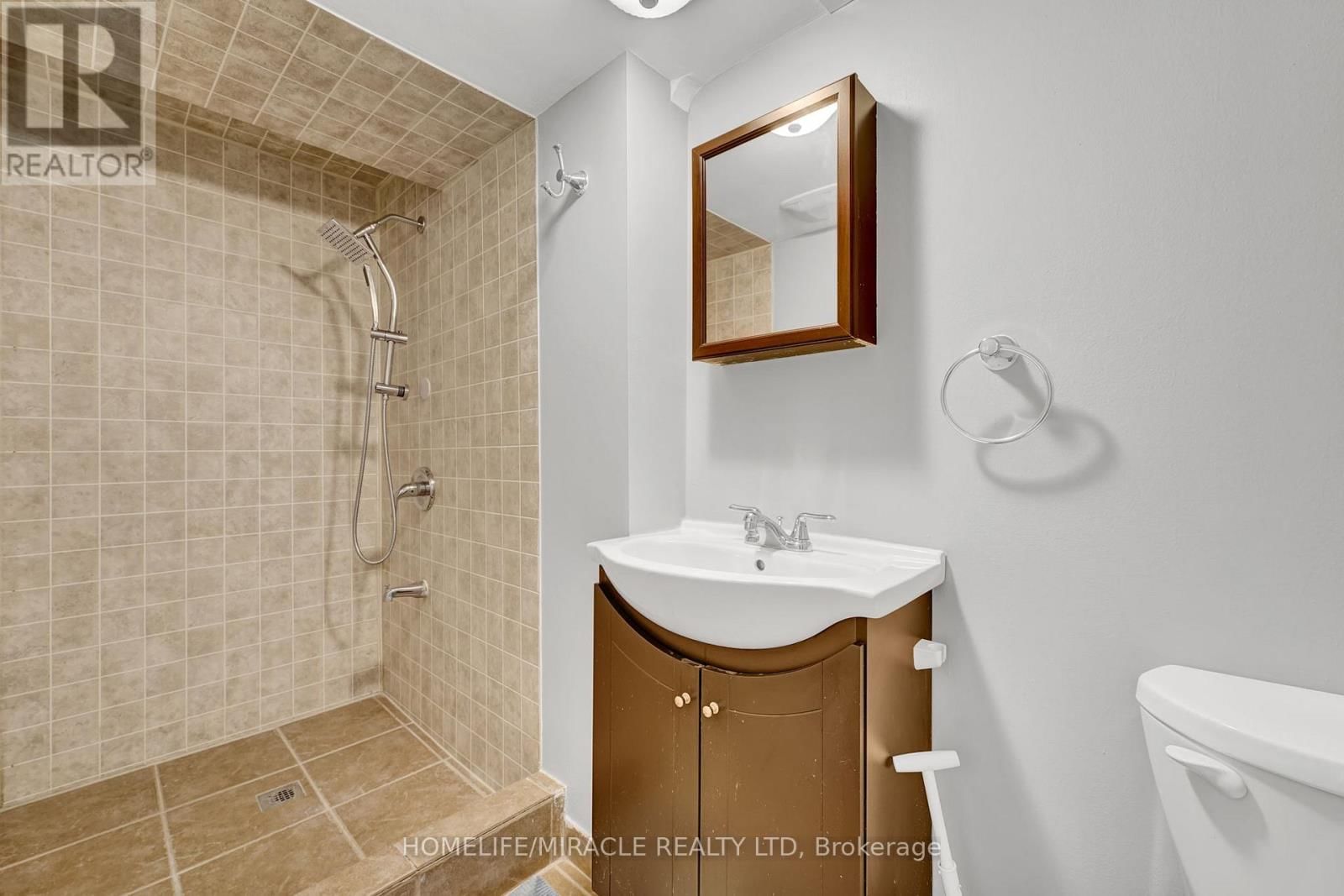 11 ALANNO WAY Image 38