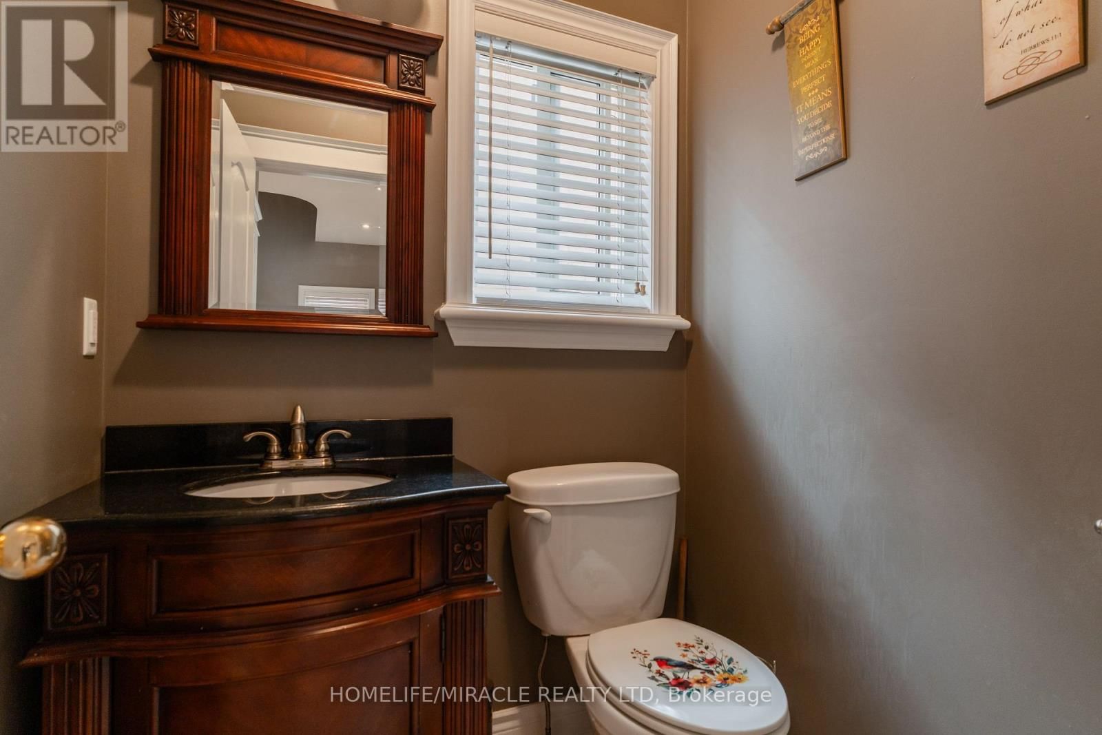 31 WATER GARDEN LANE Image 19