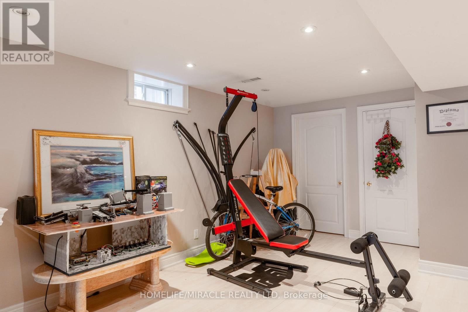 31 WATER GARDEN LANE Image 43