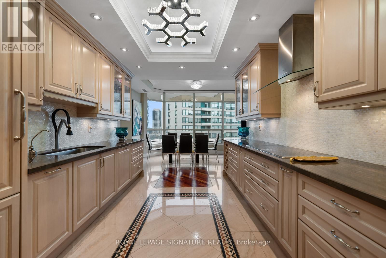 PH9 - 7300 YONGE STREET Image 19