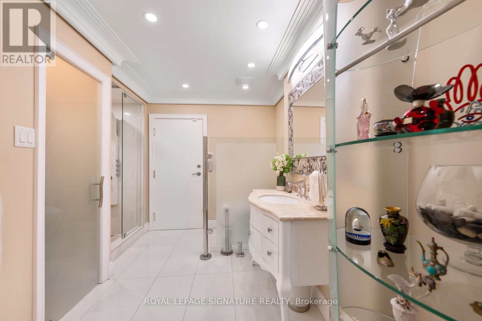 PH9 - 7300 YONGE STREET Image 30