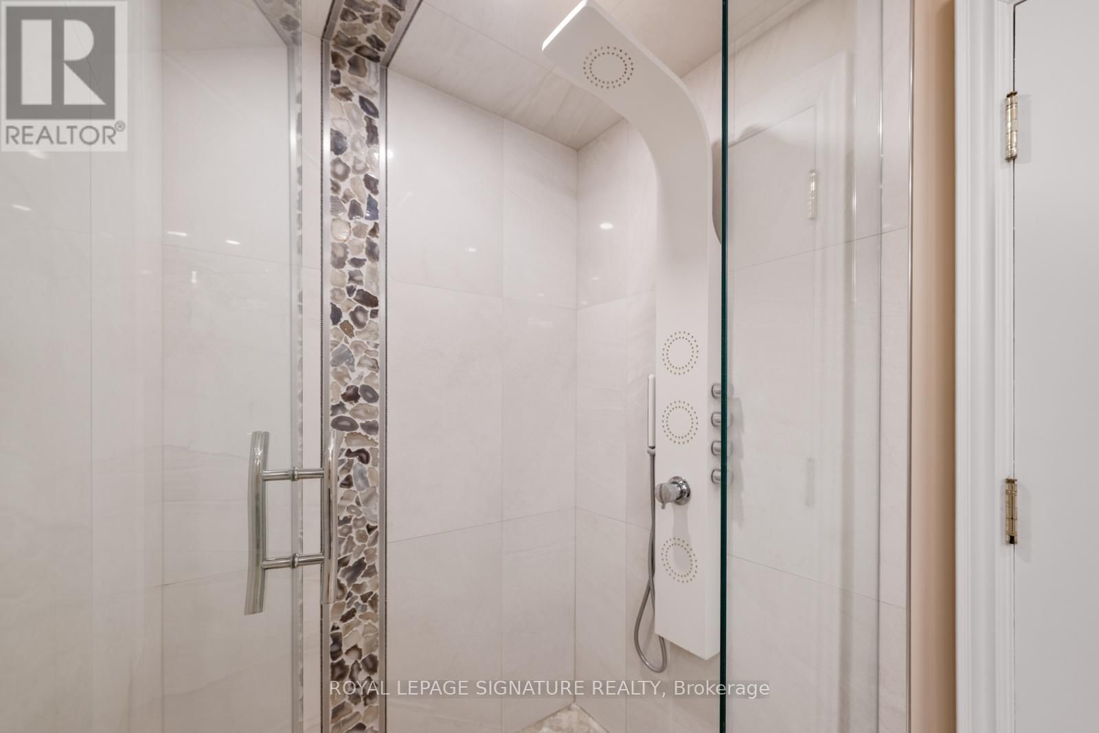 PH9 - 7300 YONGE STREET Image 32