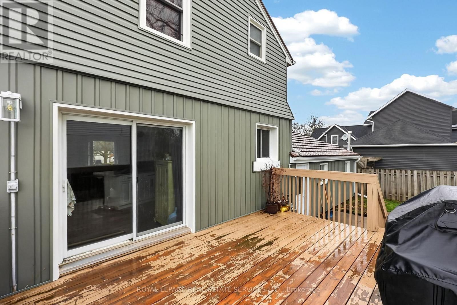 71 CENTRE STREET SOUTH Image 27