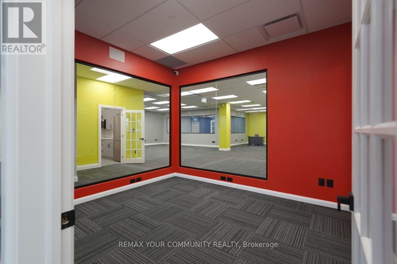 320 - 9390 WOODBINE AVENUE Image 21