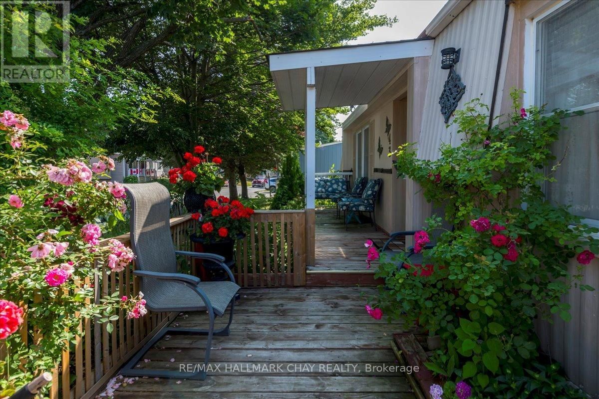 43 LINDEN LANE Image 3