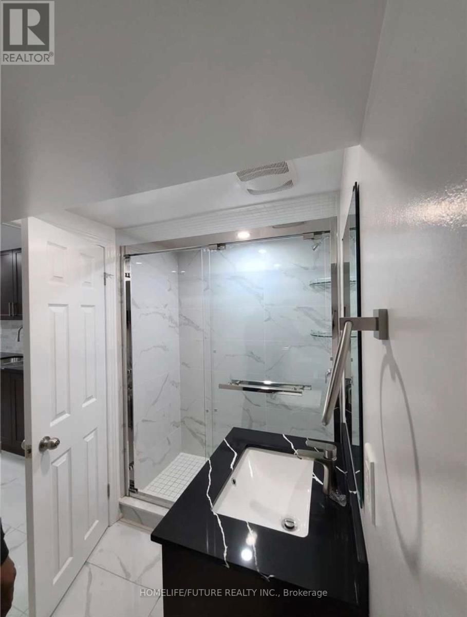 Bsmt - 12 REIGN LANE Image 10