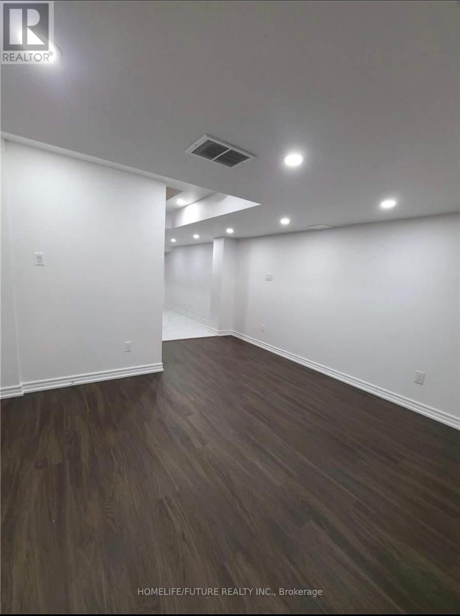 Bsmt - 12 REIGN LANE Image 4