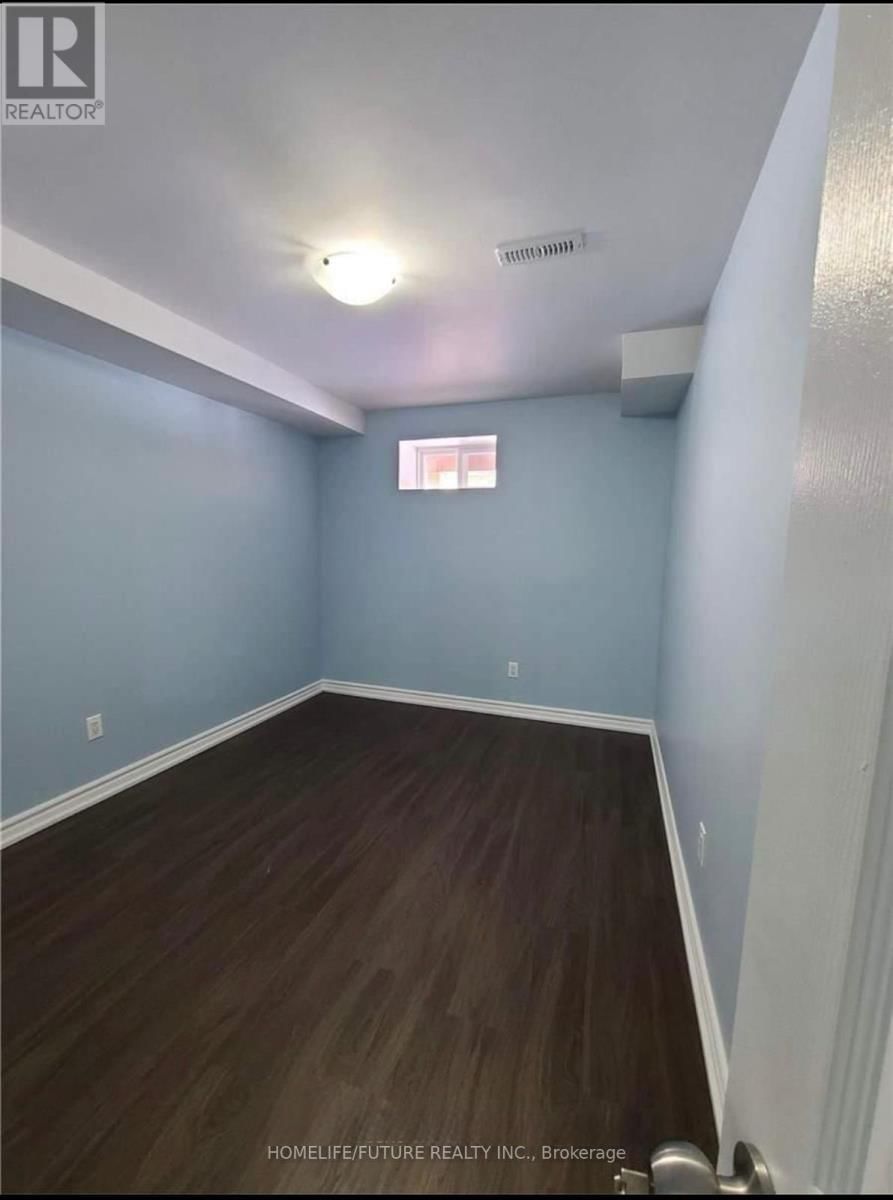 Bsmt - 12 REIGN LANE Image 7