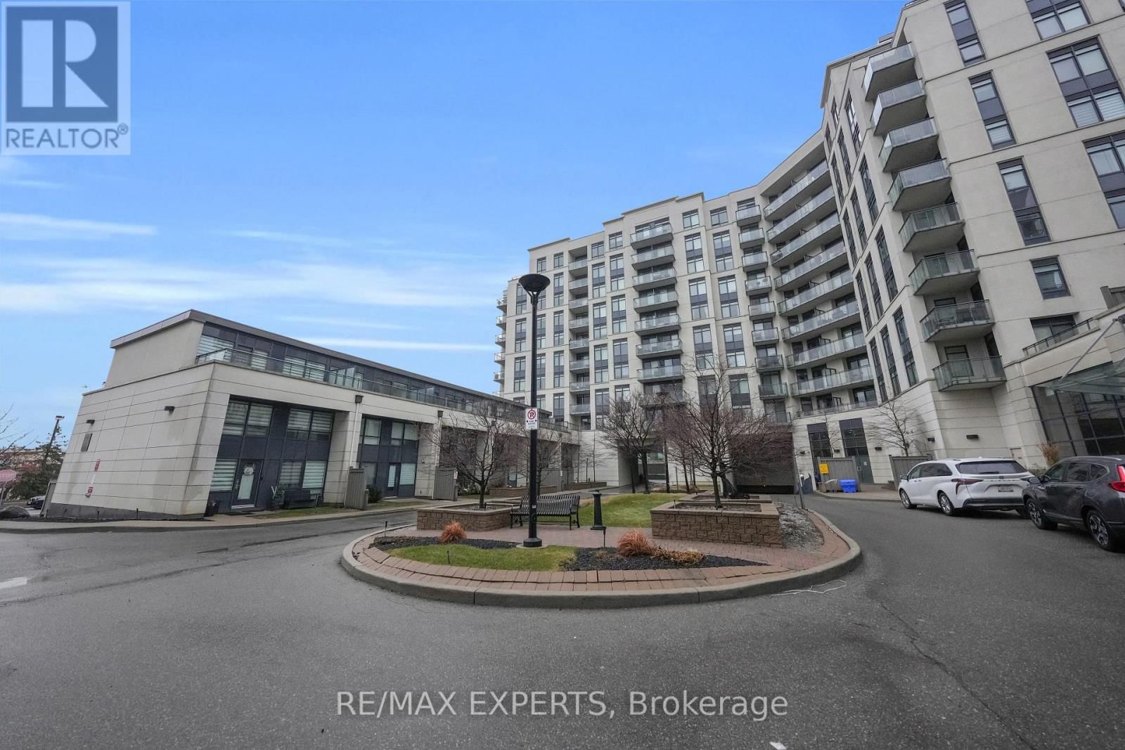 606 - 24 WOODSTREAM BOULEVARD Image 23