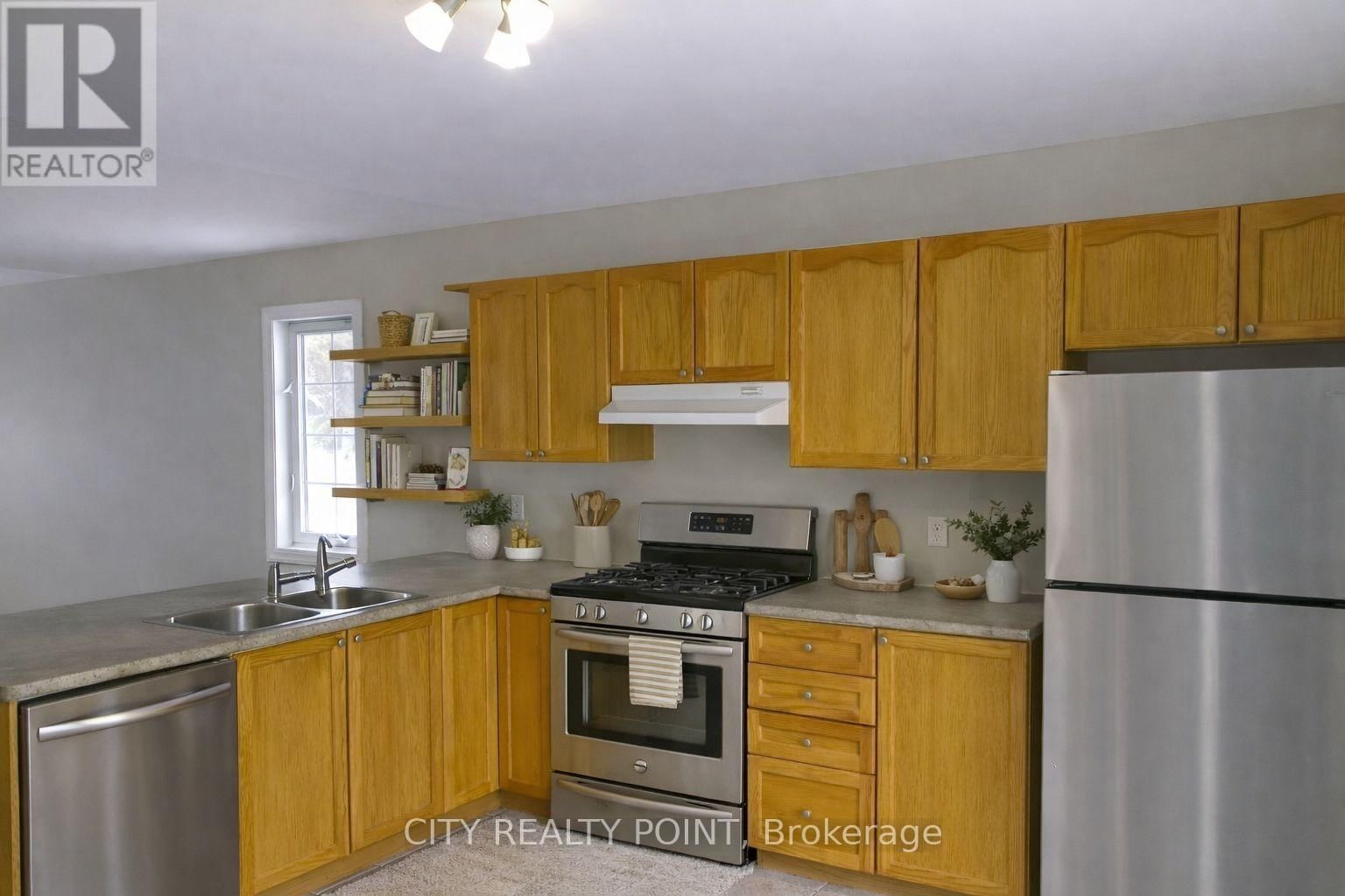 3964 ALCINA AVENUE Image 9