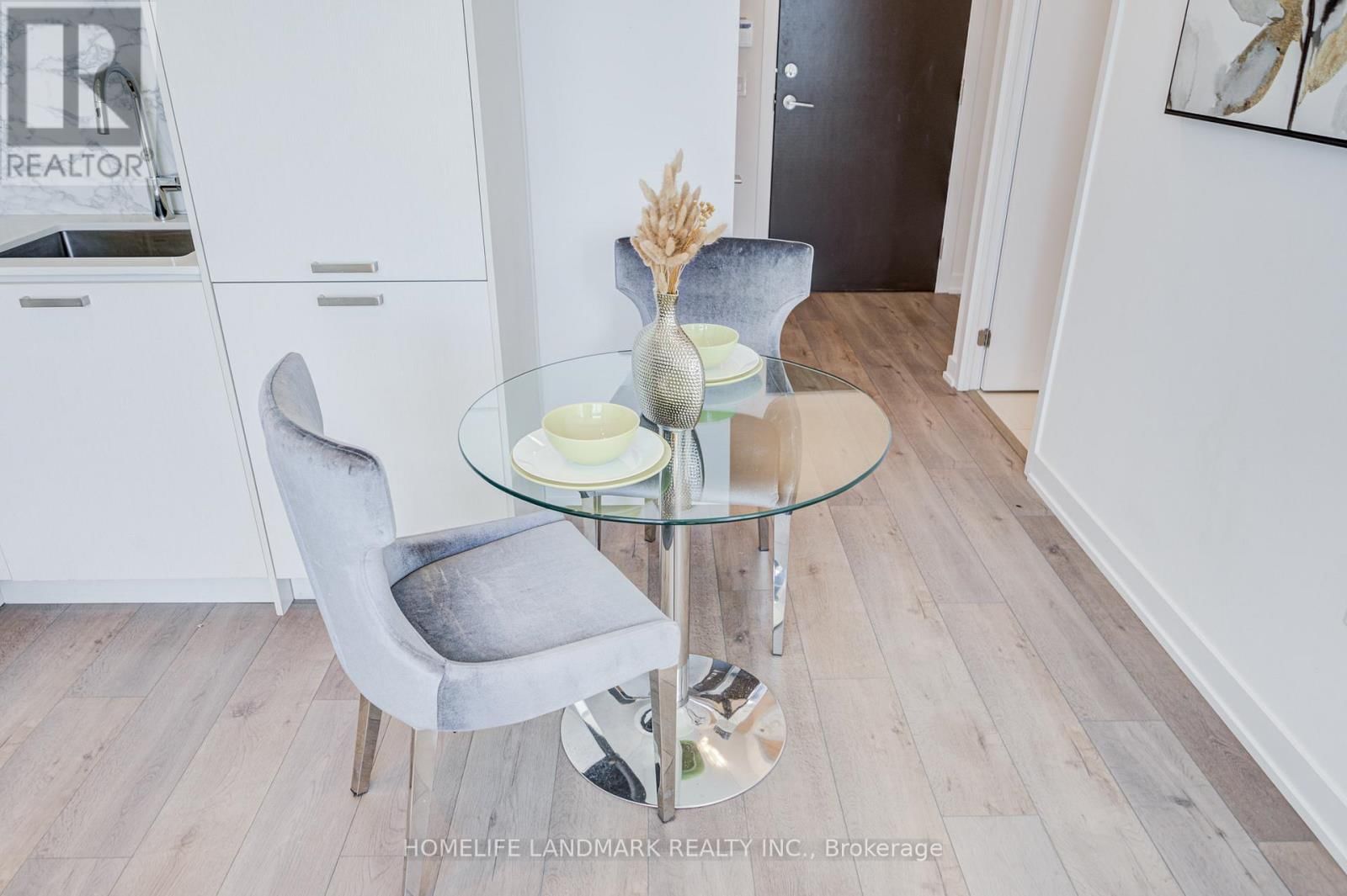 1903 - 38 HONEYCRISP CRESCENT Image 20