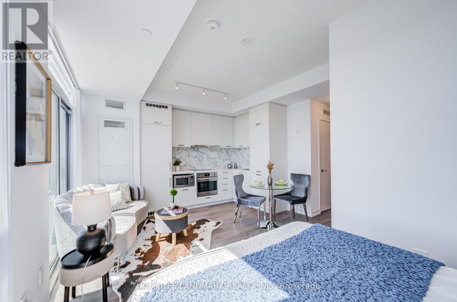 1903 - 38 HONEYCRISP CRESCENT Image 33