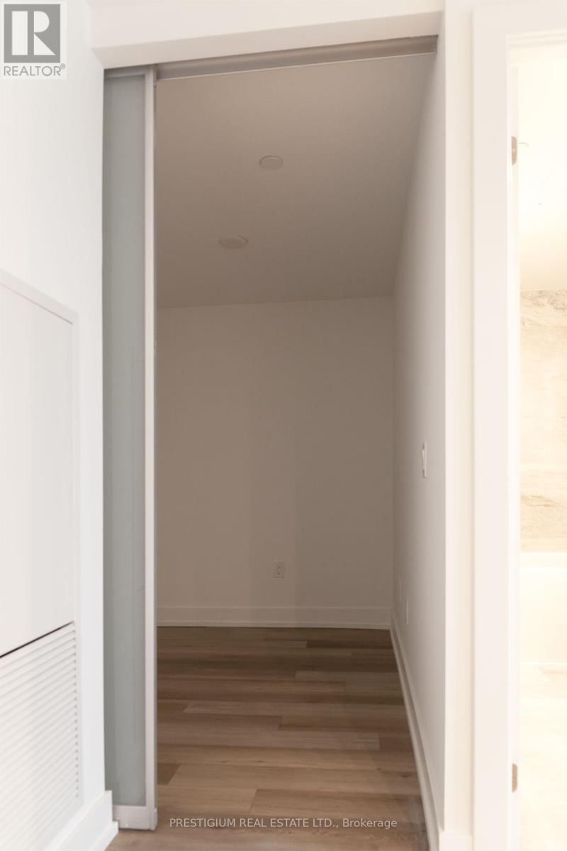 1501 - 9 CLEGG ROAD Image 7