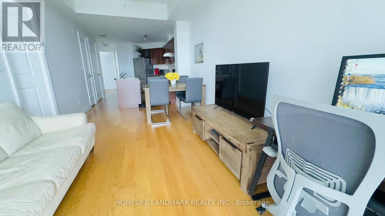 501 - 68 MAIN STREET NORTH Image 5