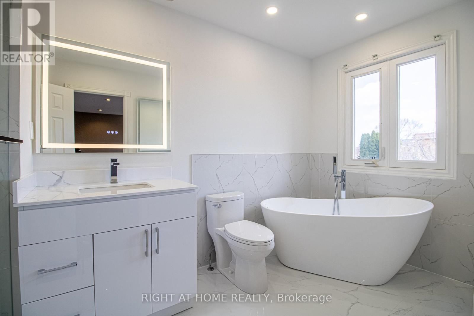 24 FORESTSIDE ROAD Image 16