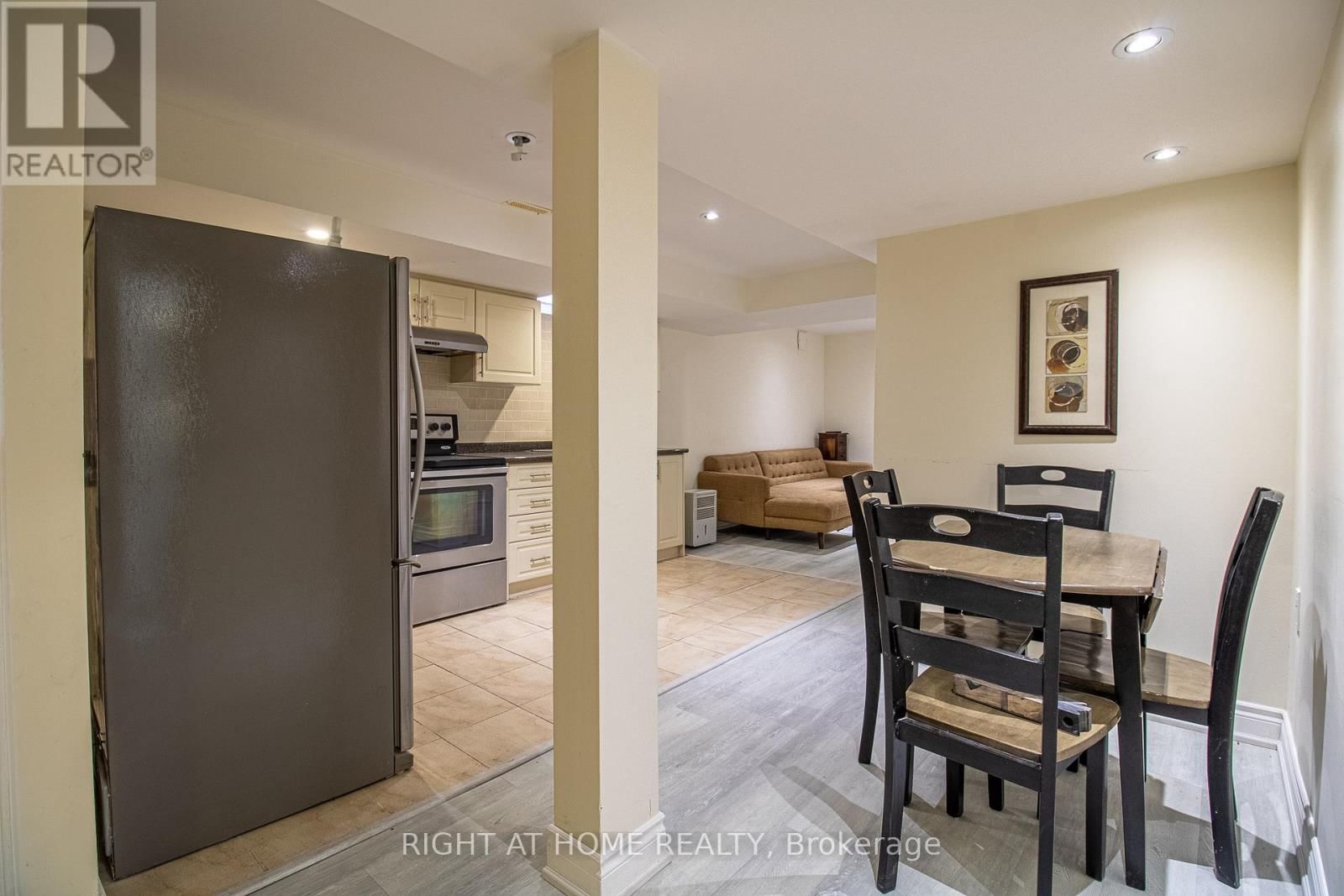 24 FORESTSIDE ROAD Image 27