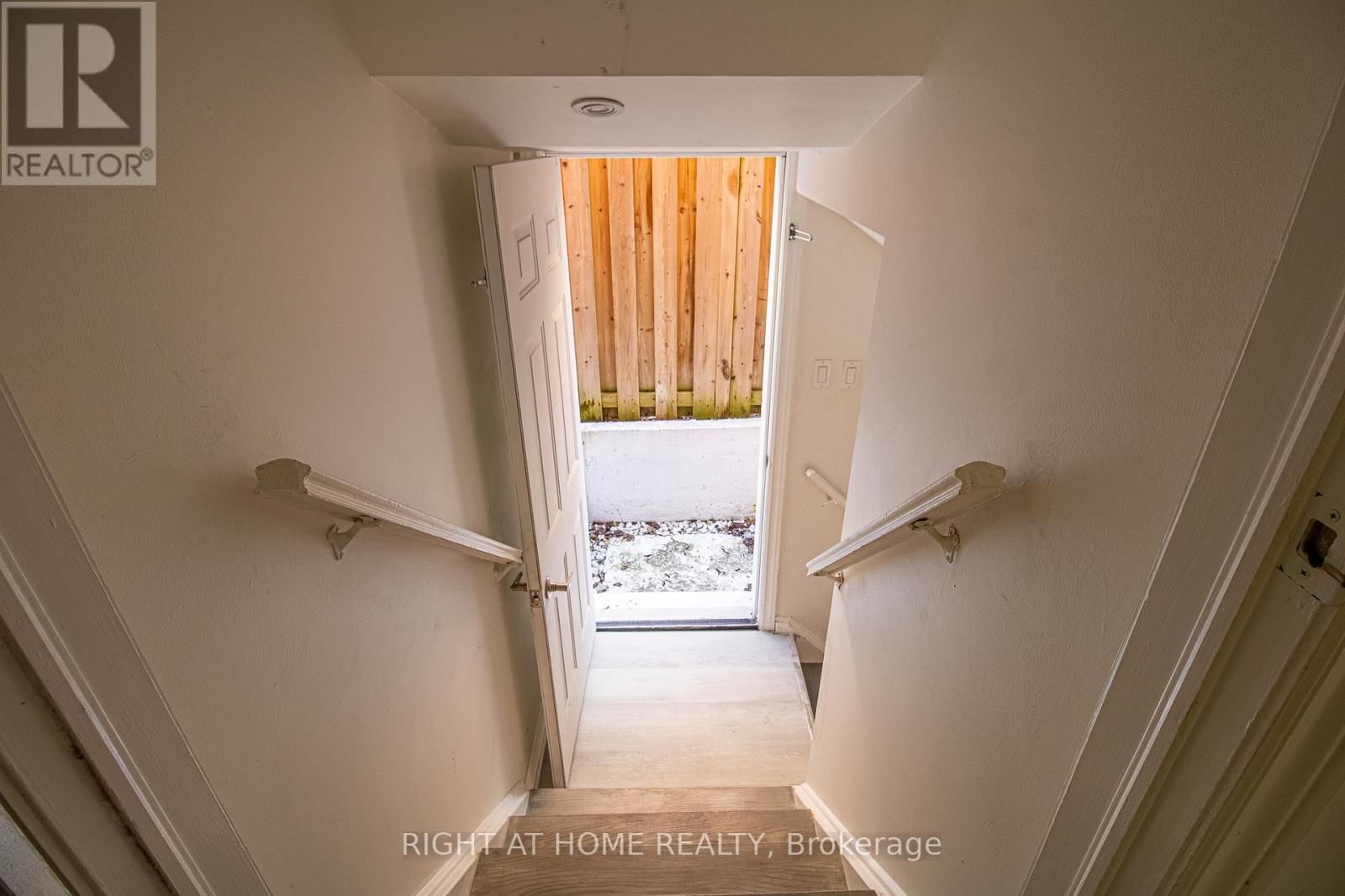 24 FORESTSIDE ROAD Image 29