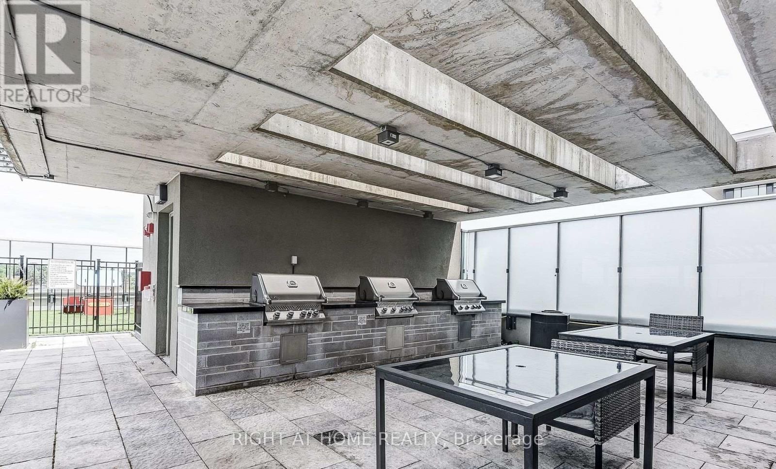 103 - 4800 HIGHWAY 7 Image 21