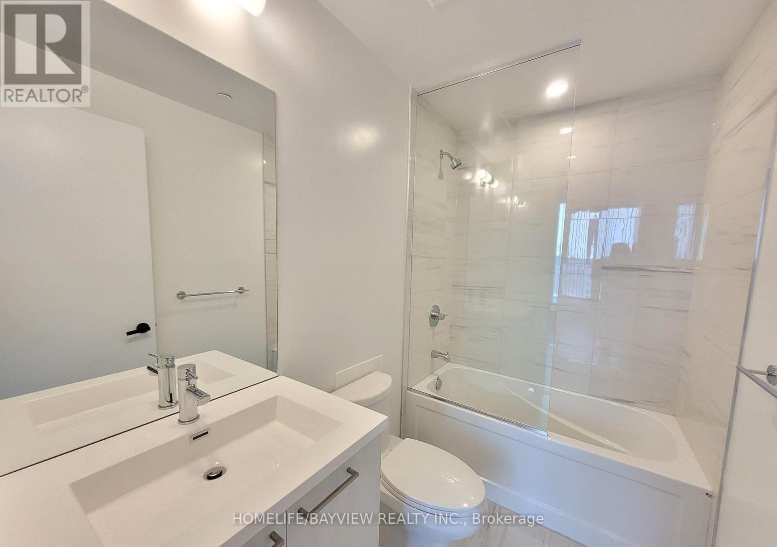 505 - 225 COMMERCE STREET Image 3