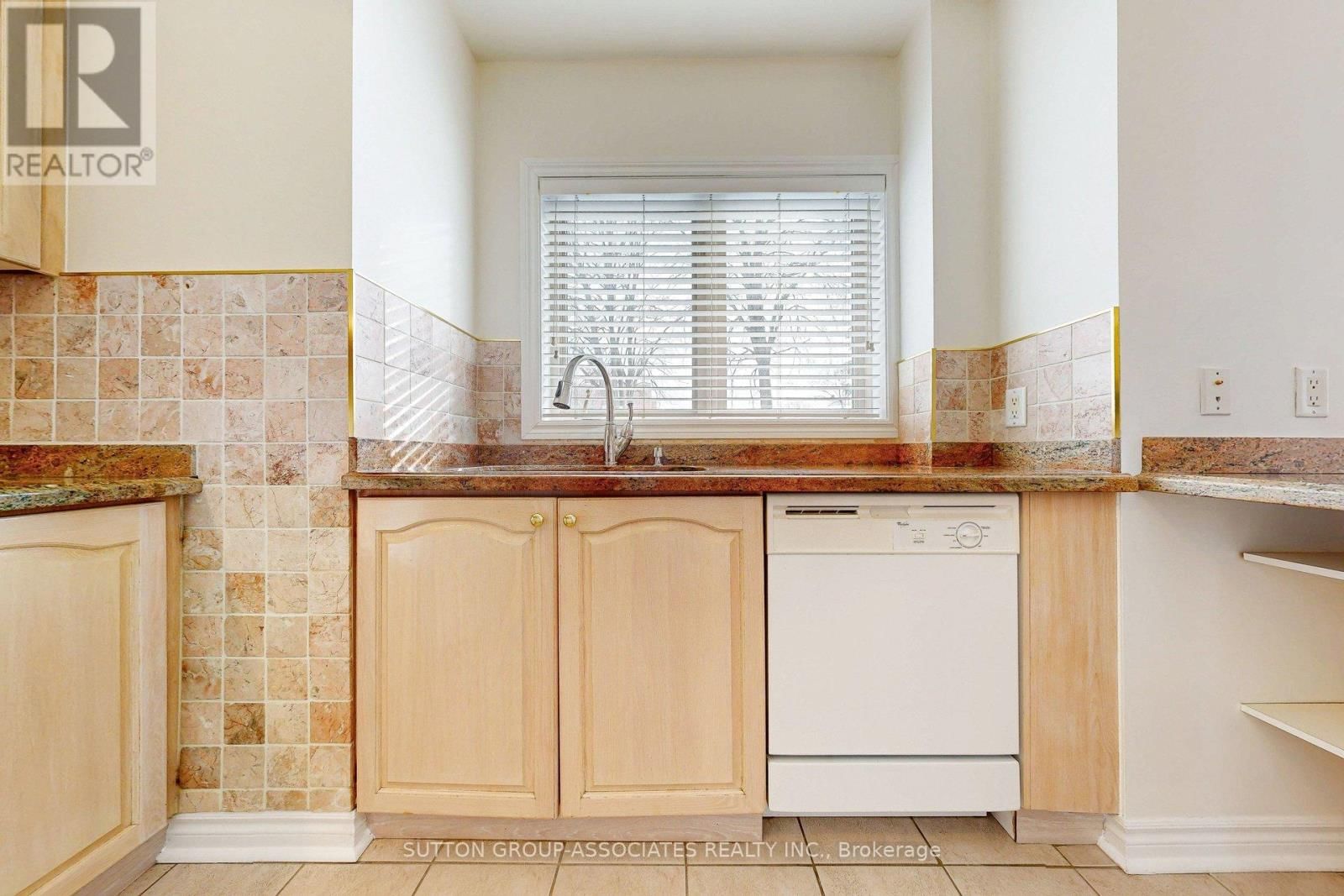 31 PAIRASH AVENUE Image 22