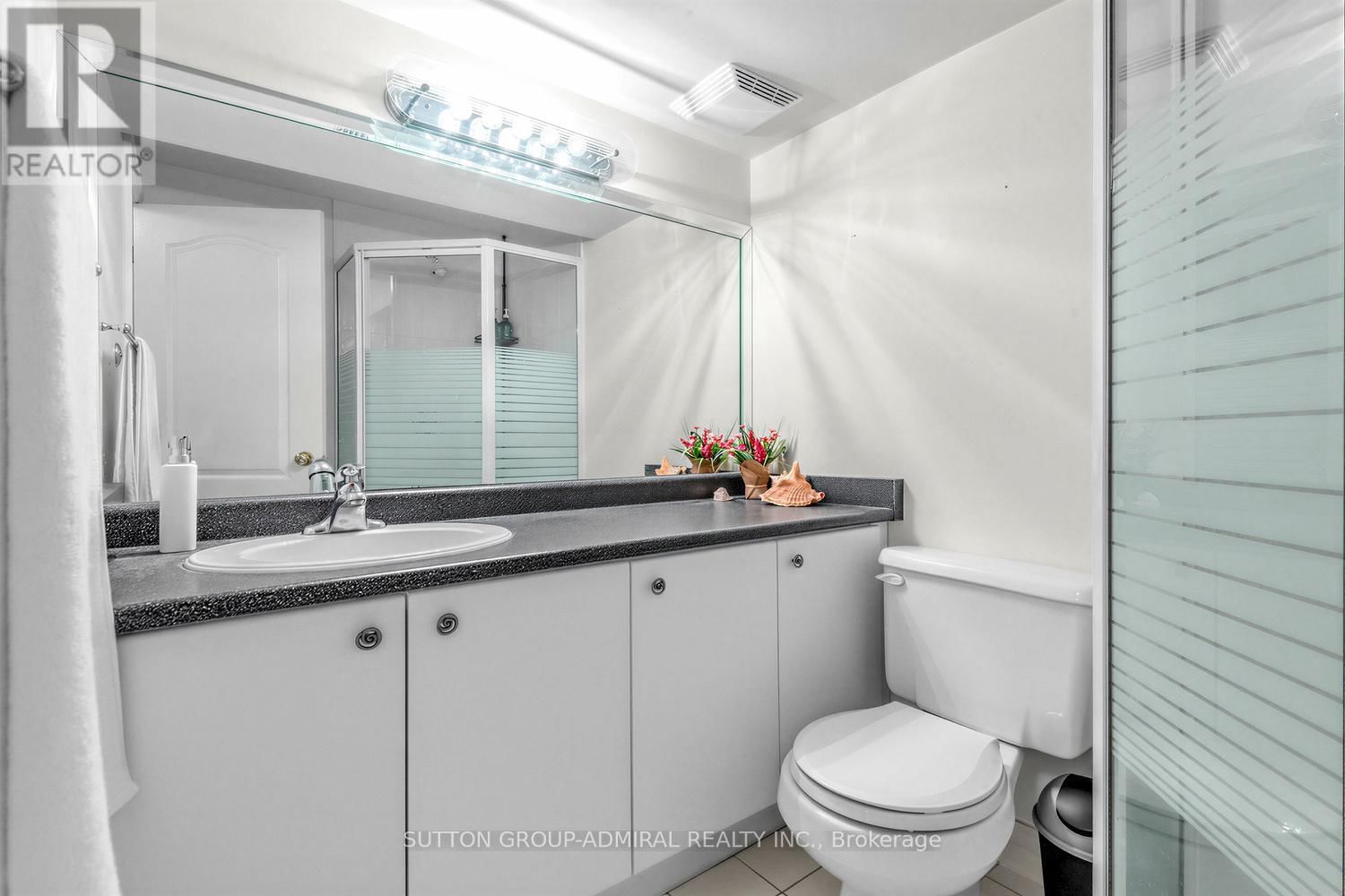 68 REDONDO DRIVE Image 30