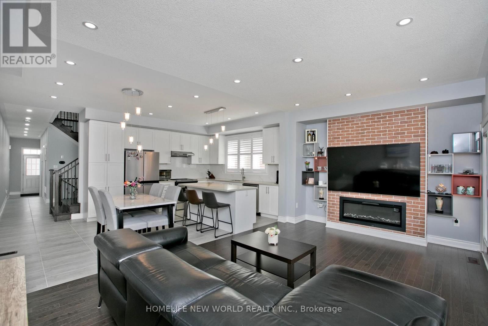 42 RYLER WAY Image 12