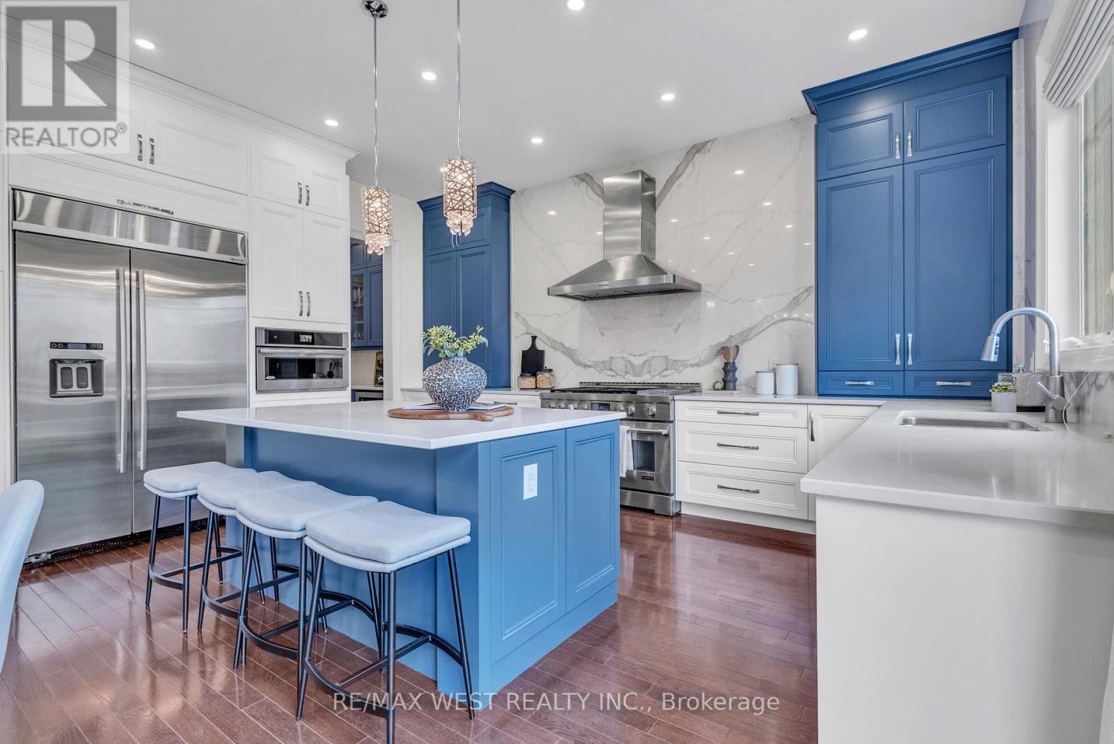 17 TORGAN TRAIL Image 21