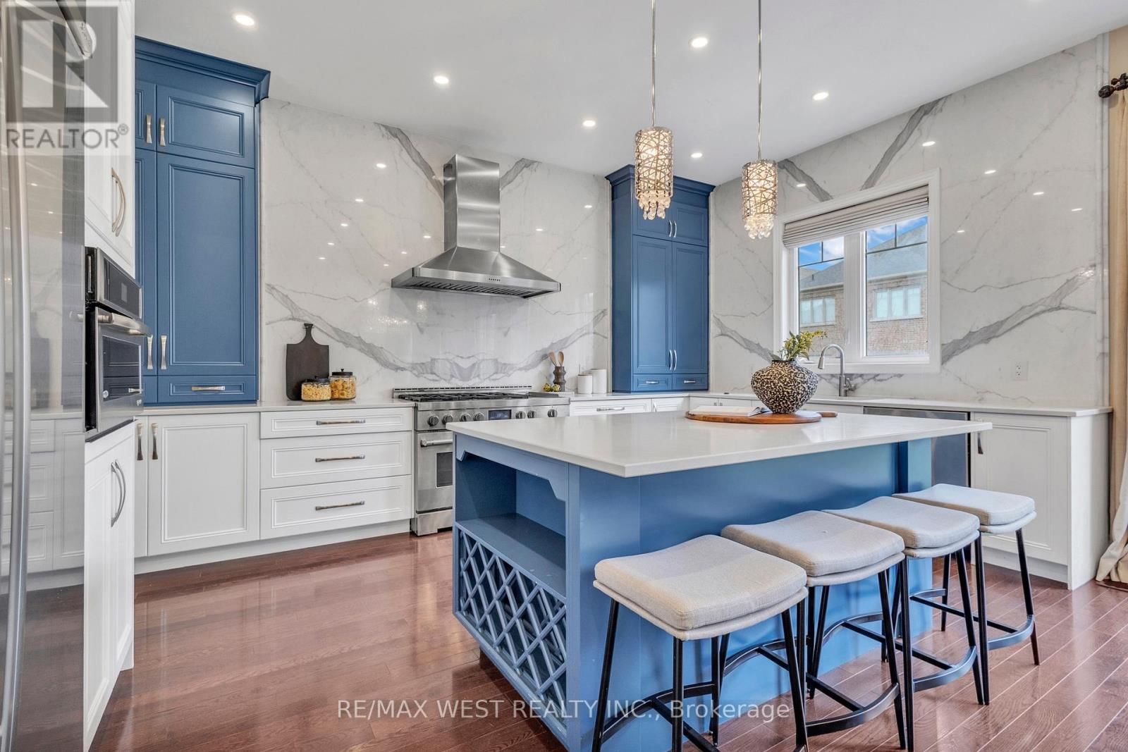 17 TORGAN TRAIL Image 24