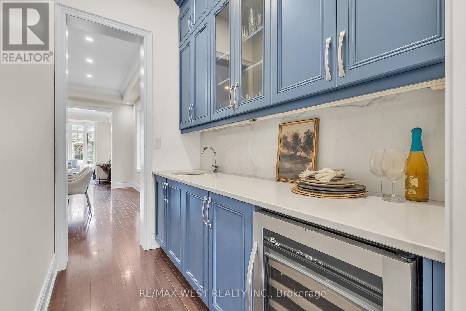 17 TORGAN TRAIL Image 25