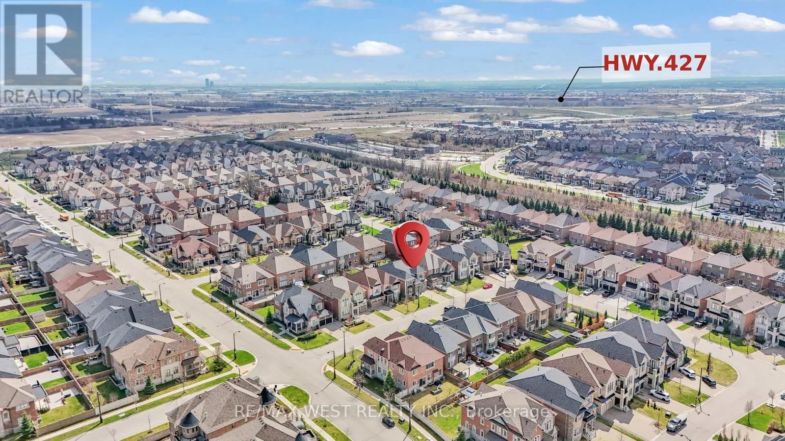 17 TORGAN TRAIL Image 3