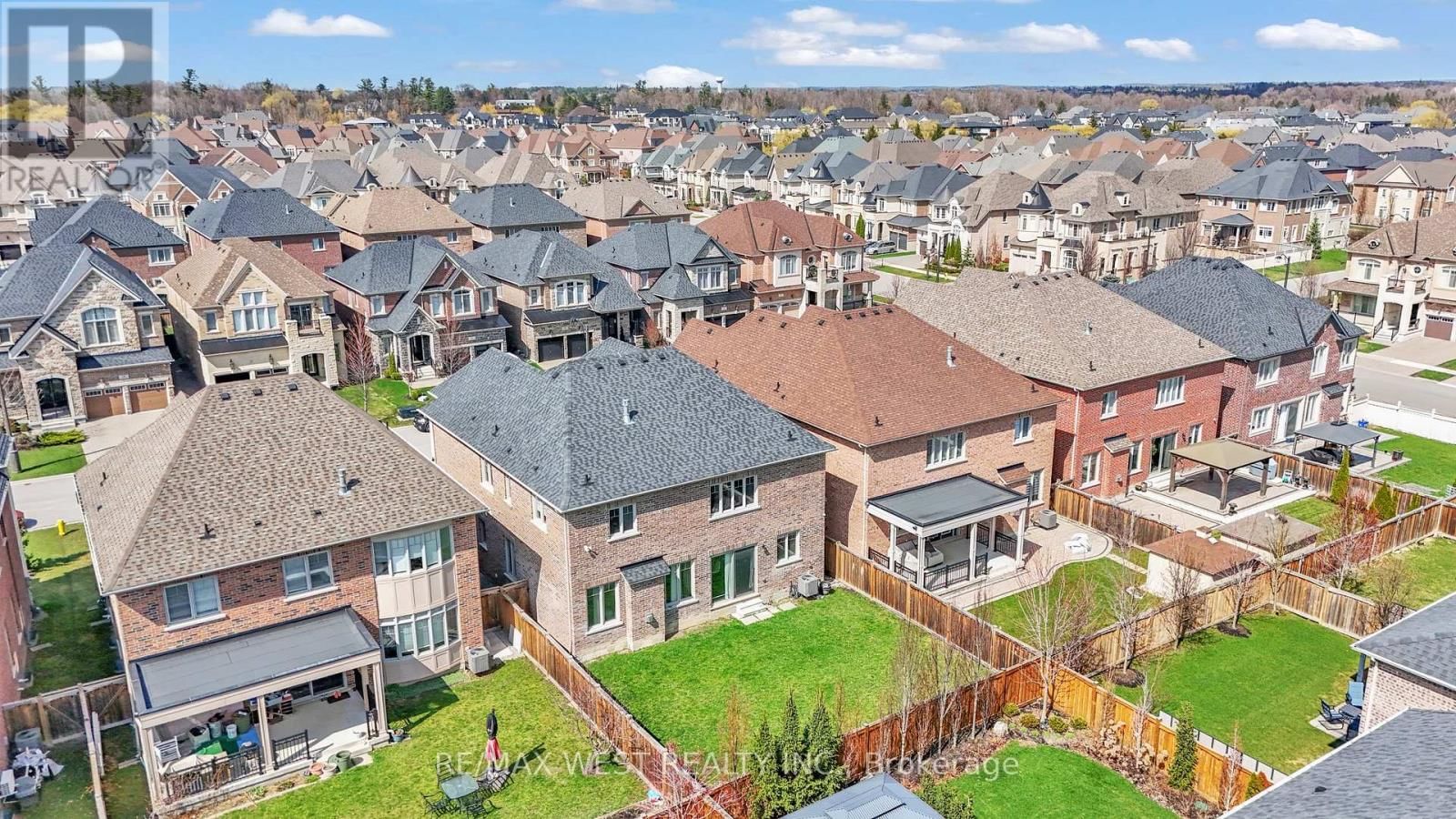 17 TORGAN TRAIL Image 47