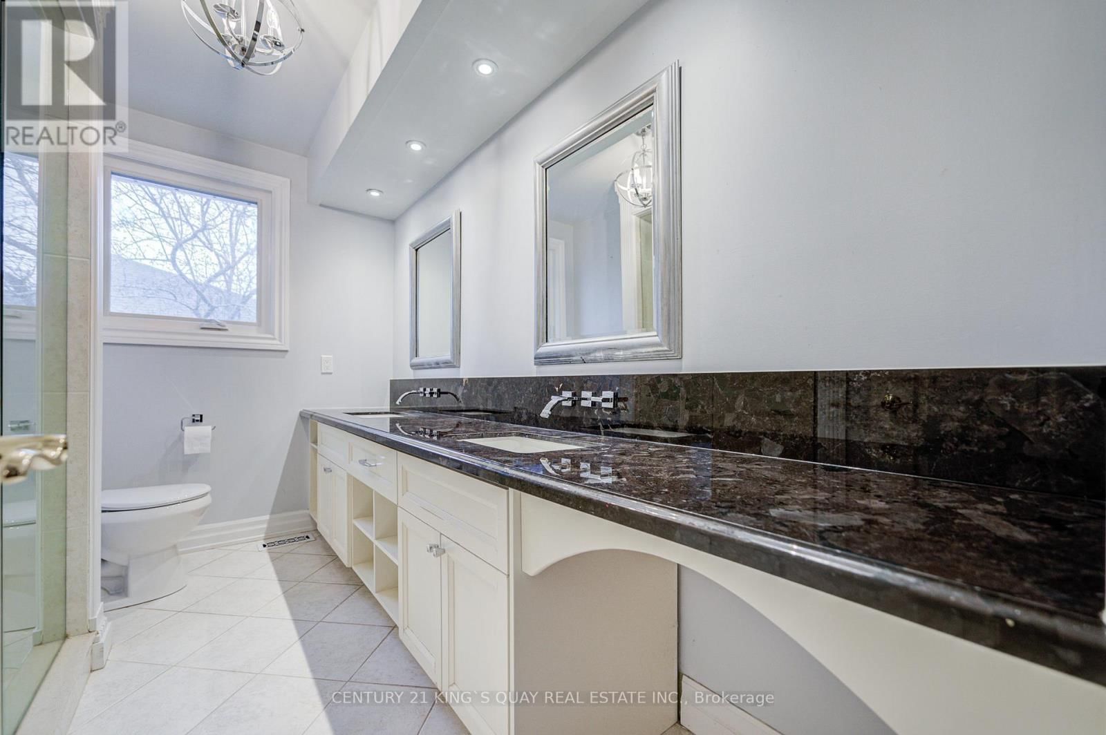 11 GEORGE STREET Image 17