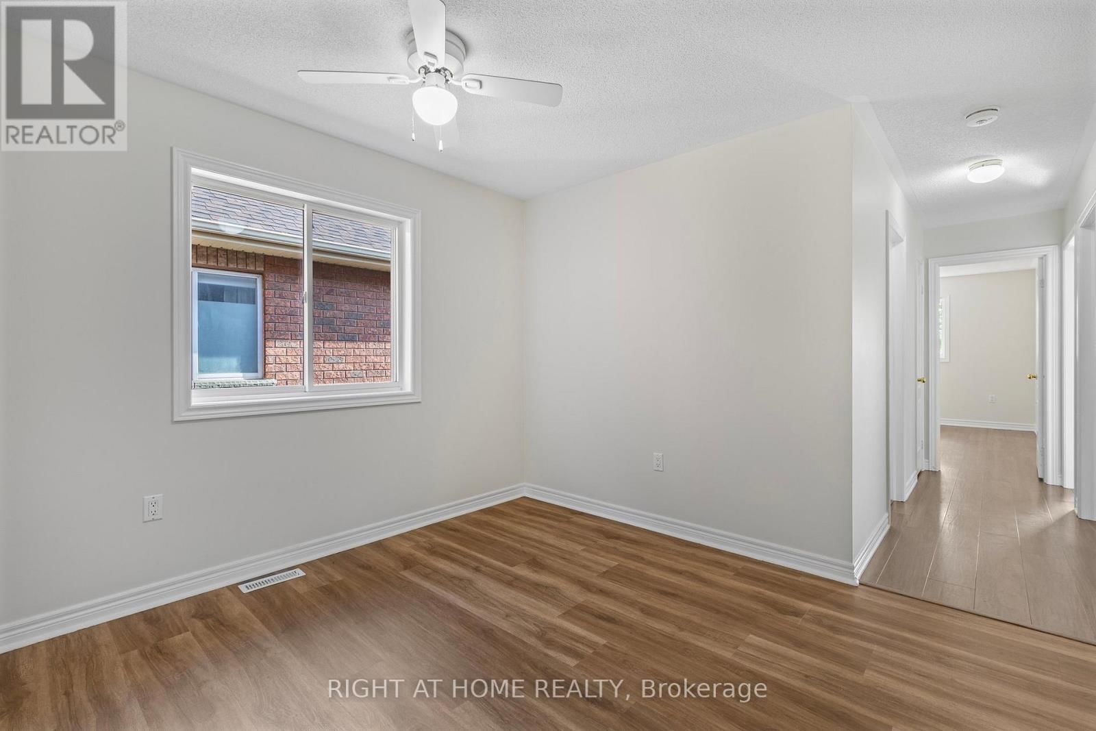 173 SIMCOE ROAD Image 19