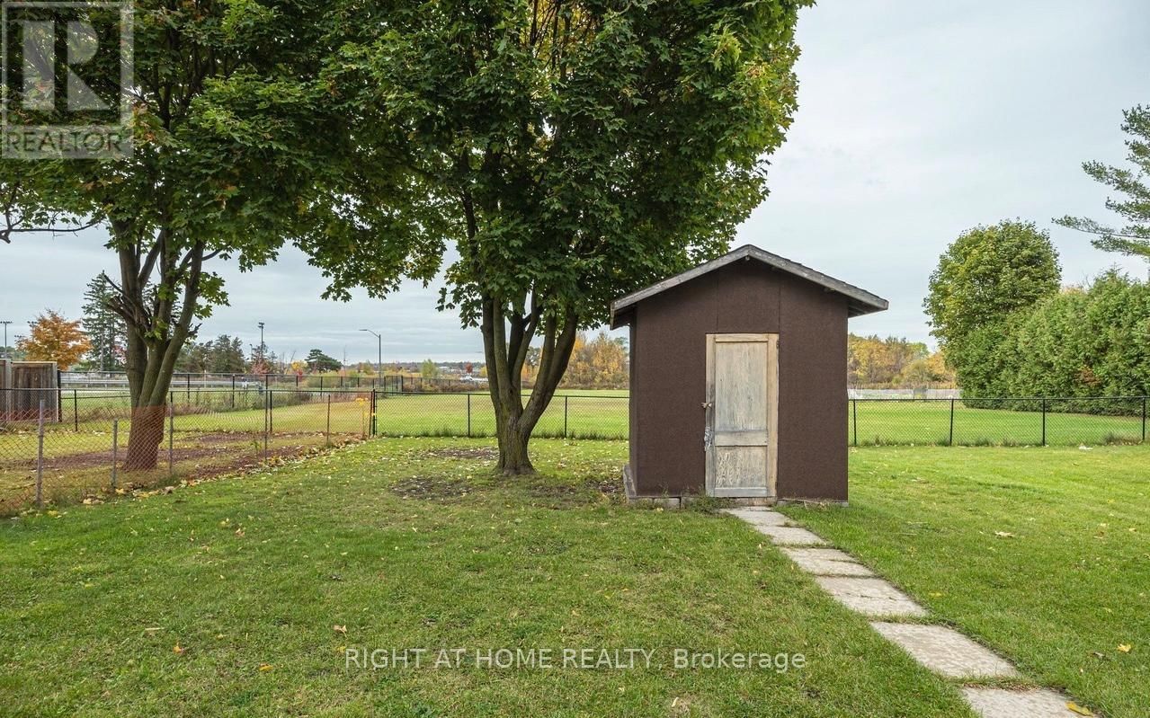 173 SIMCOE ROAD Image 41