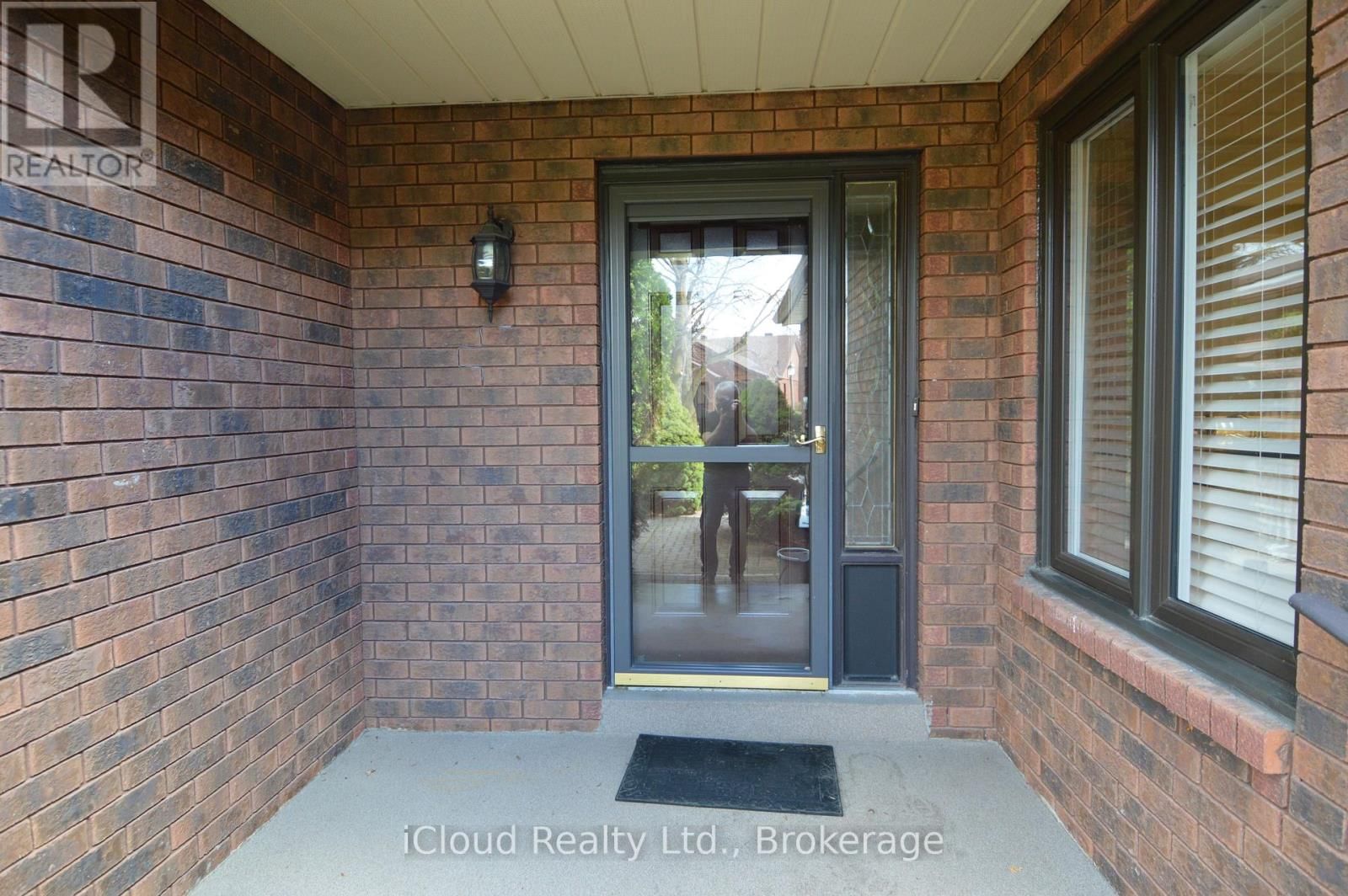 32 - 101 RIVERVIEW ROAD Image 2