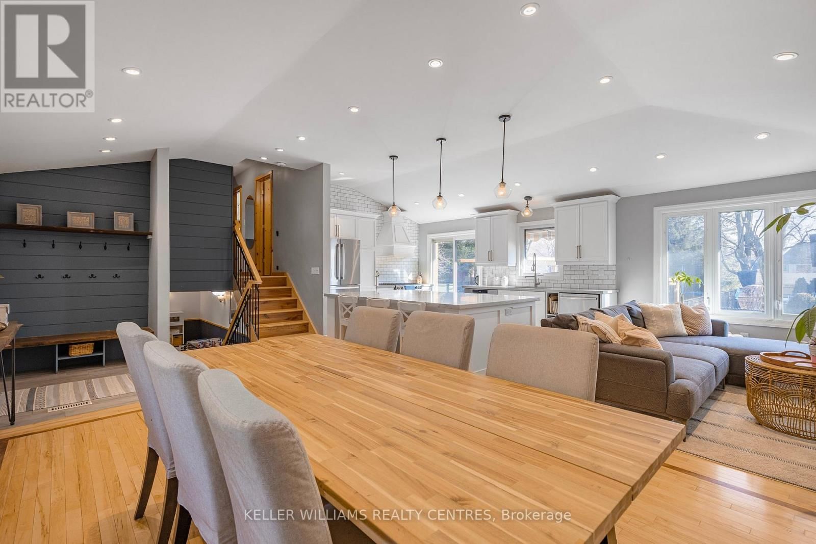 49 JENNIFER CRESCENT Image 12