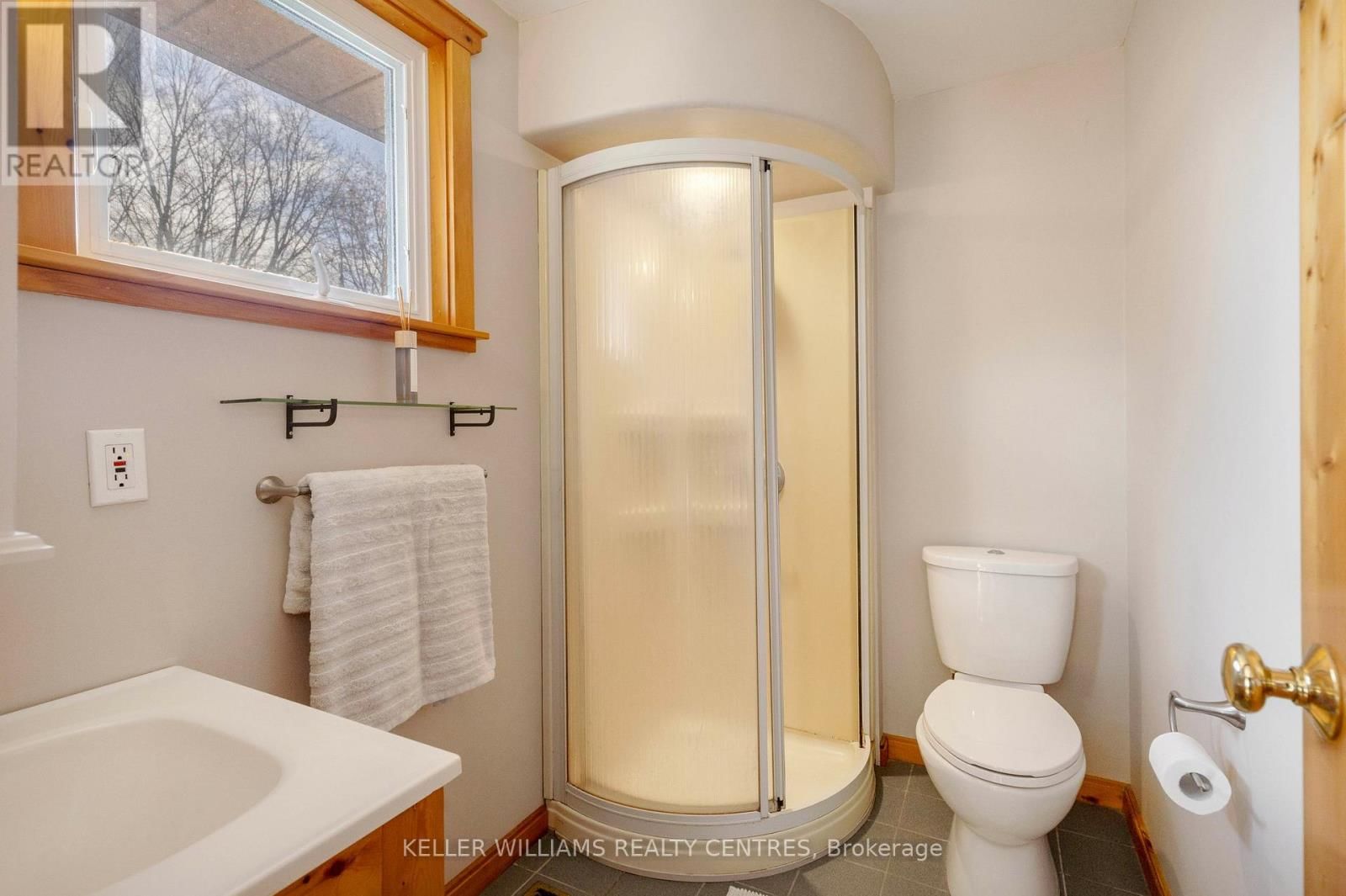 49 JENNIFER CRESCENT Image 19