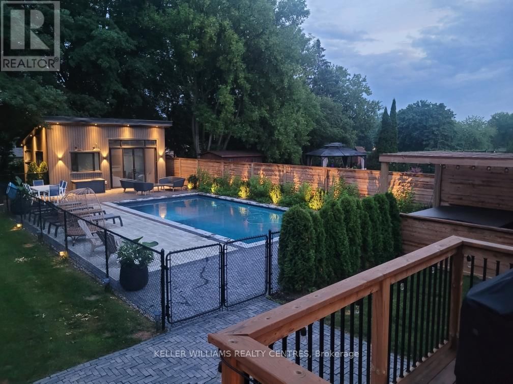 49 JENNIFER CRESCENT Image 2