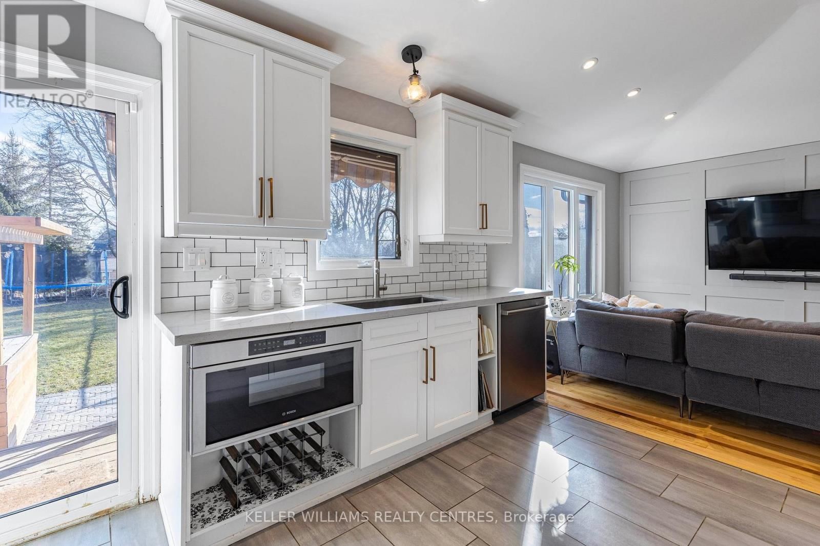 49 JENNIFER CRESCENT Image 5